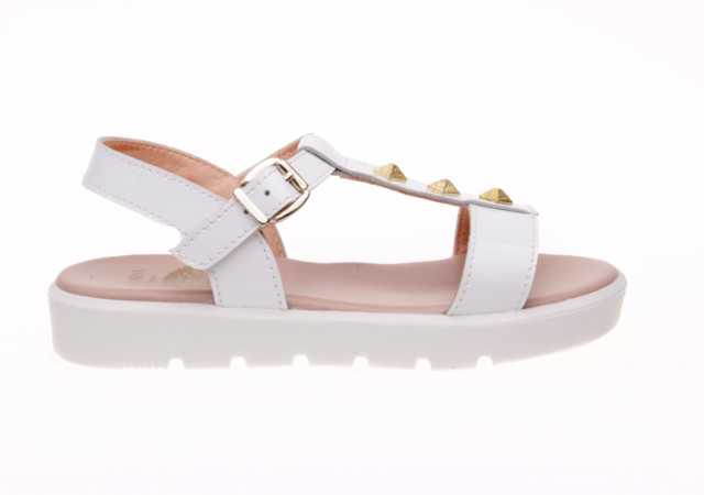 SANDALIAS NIÑA CLARYS EN CHAROL CON HEBILLA