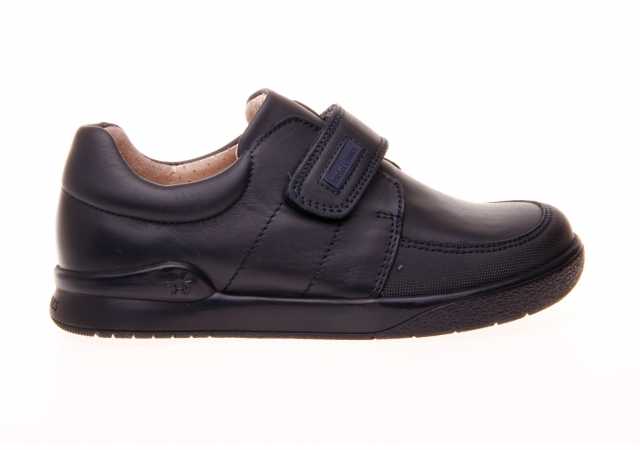 ZAPATO COLEGIAL NIÑO BIOMECANICS CON VELCRO Y PUNTERA