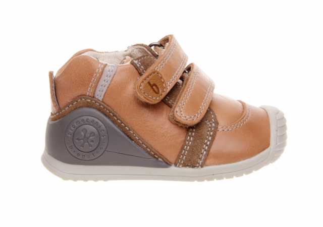 BOTA NIÑO BIOMECANICS PRIMEROS PASOS CON VELCRO Y PUNTERA REFORZADA