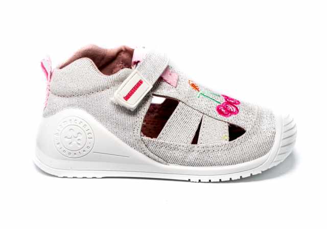 SANDALIA DE LONA NIÑA BIOMECANICS CON VELCRO Y PUNTERA REFORZADA