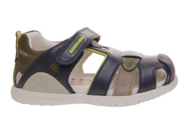 SANDALIA NIÑO BIOMECANICS CON VELCRO Y PUNTERA REFORZADA