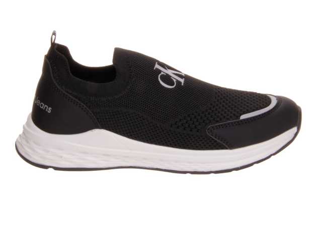 DEPORTIVO NIÑO CALVIN KLEIN METIDO