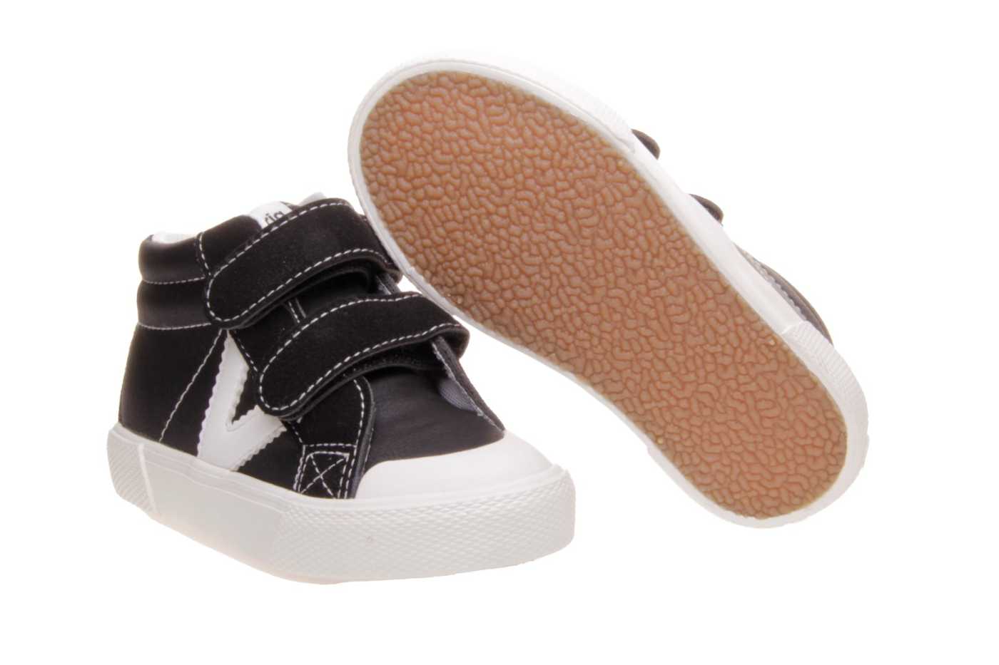 Comprar zapato VICTORIA para JOVEN NIÑO estilo BOTAS color NEGRO PIEL