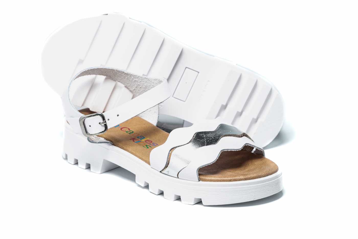 Comprar zapato LOLA CANALES para JOVEN NIÑA estilo SANDALIA color BLANCO  PIEL