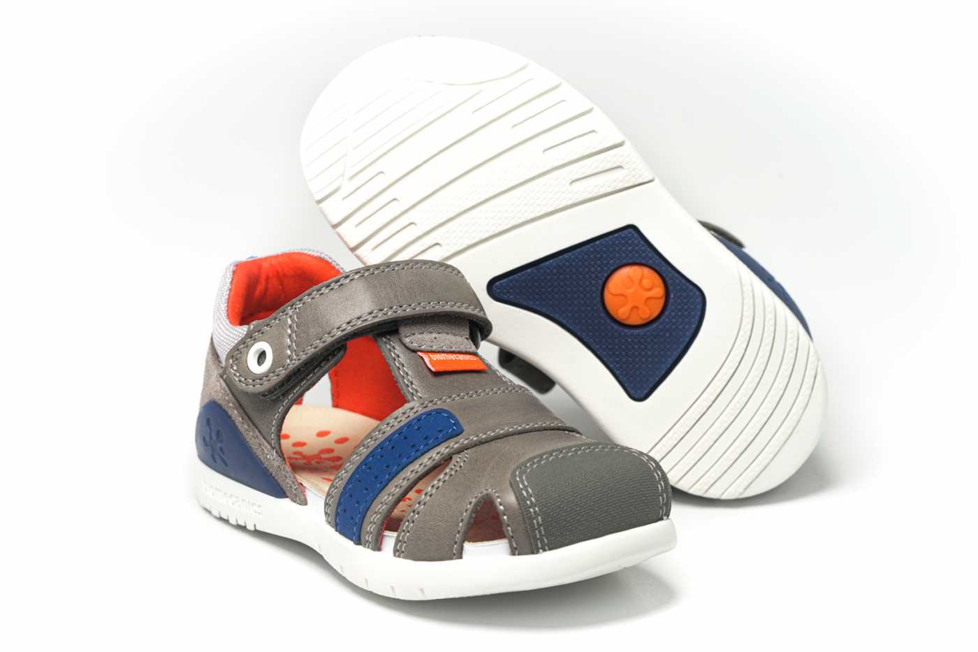 Sandalias hotsell niño biomecanics