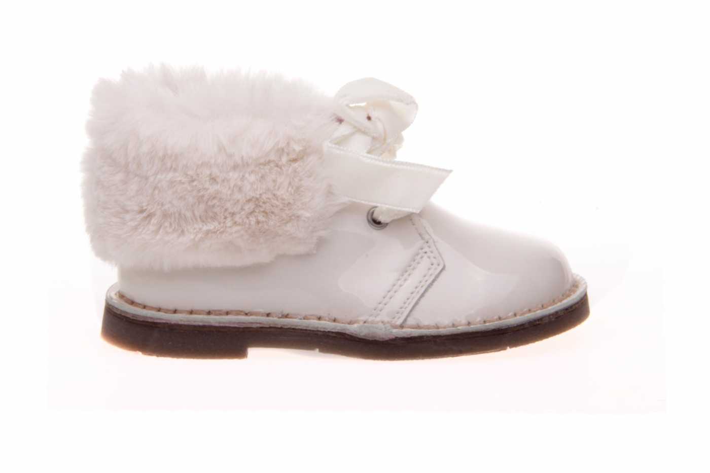 Comprar zapato FANTASIA KIDS para JOVEN NIÑA estilo BOTAS color BLANCO