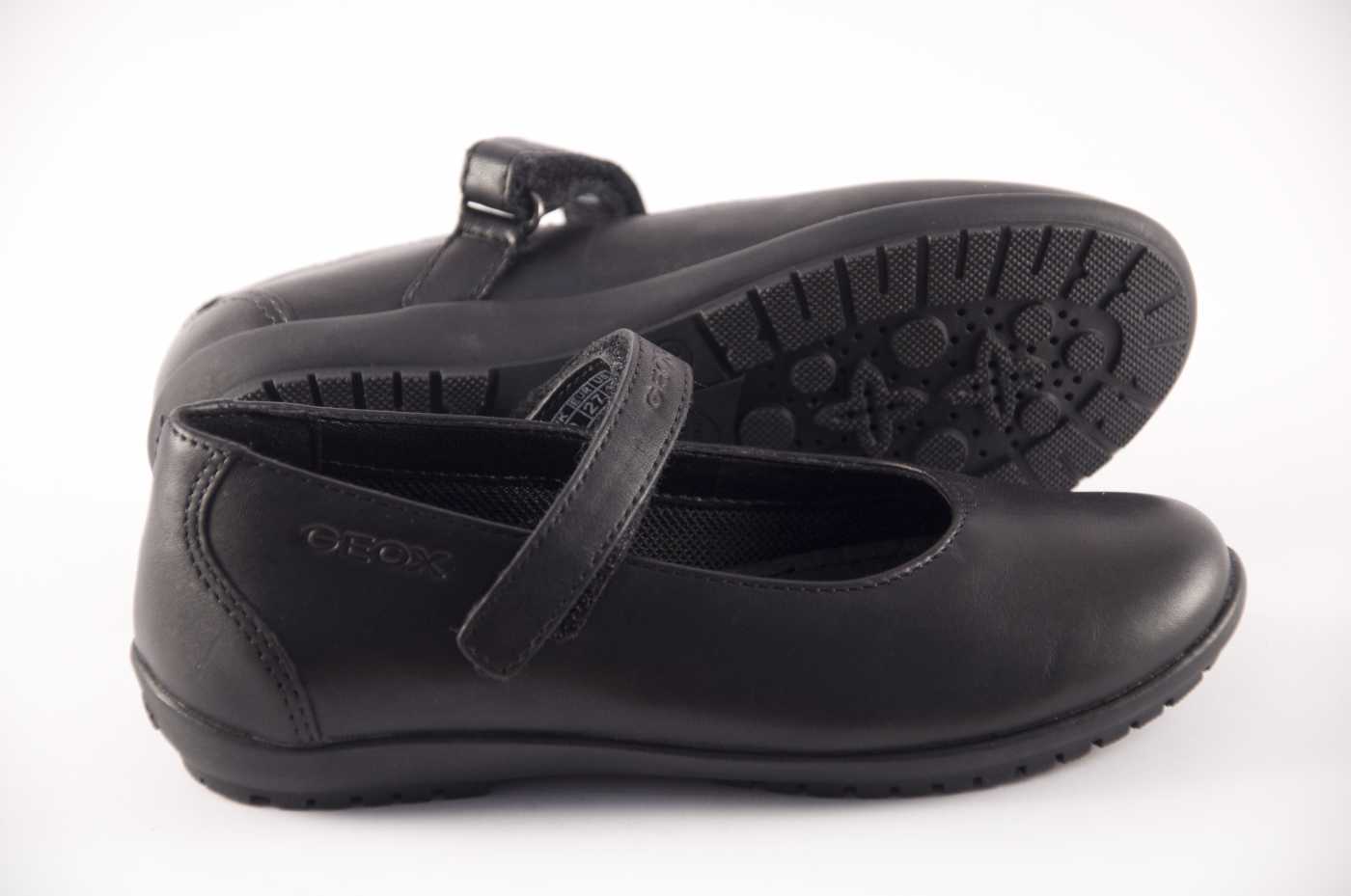 objetivo Refrigerar tono Comprar zapato GEOX para JOVEN NIÑA estilo MERCEDES color NEGRO PIEL