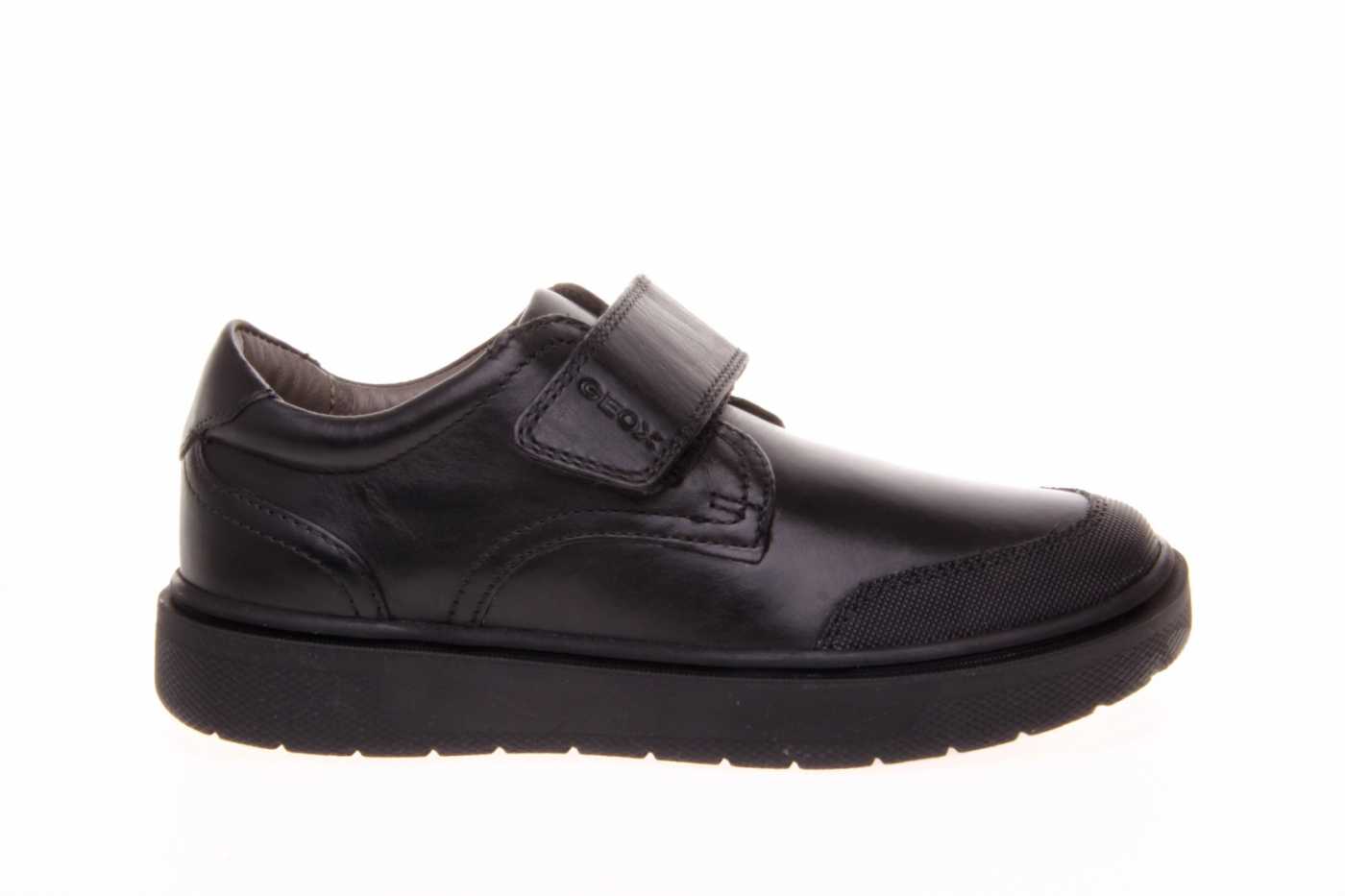 Comprar zapato GEOX para JOVEN NIÑO BLUCHER color NEGRO PIEL