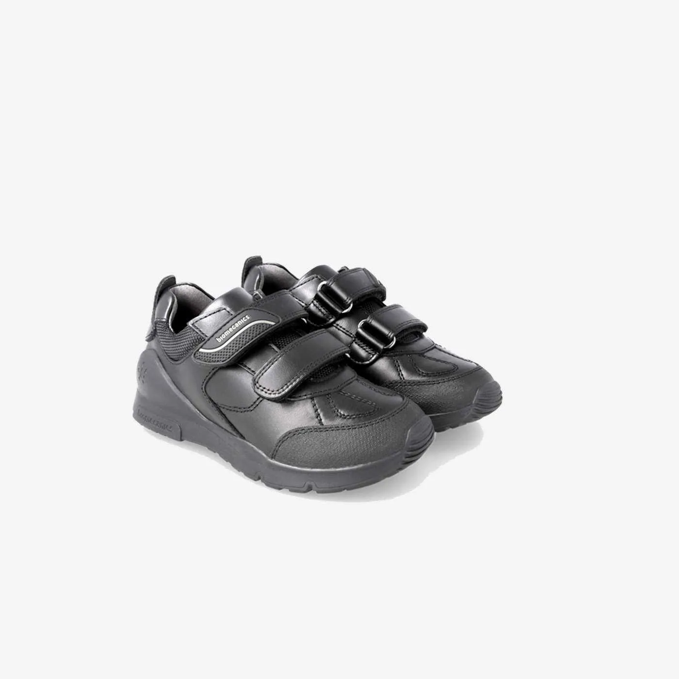Zapato colegial deportivo negro Biomecanics junior con velcro y puntera reforzada