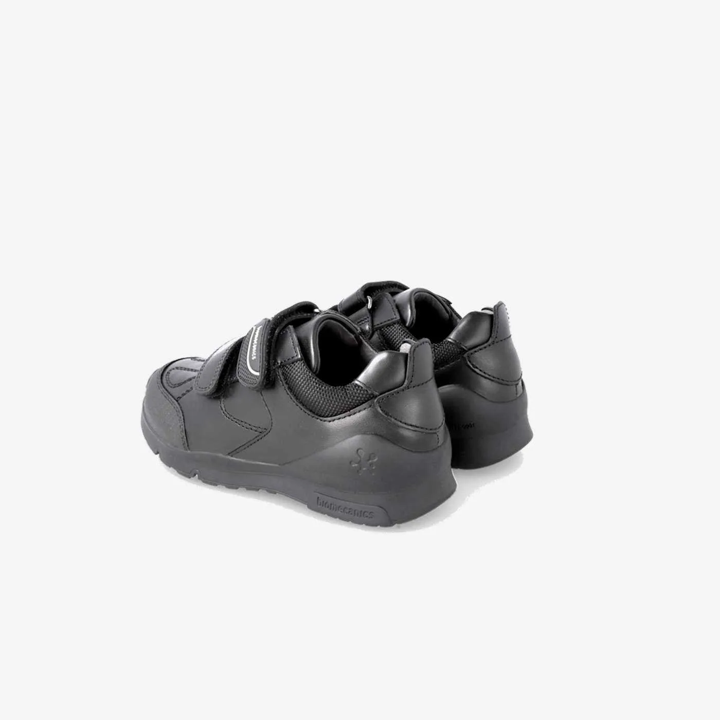 Zapato colegial deportivo negro Biomecanics junior con velcro y puntera reforzada