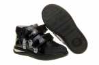 BOTA NIÑA PABLOSKY EN CHAROL CON VELCRO