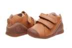 BOTA NIÑO BIOMECANICS PRIMEROS PASOS CON VELCRO Y PUNTERA REFORZADA