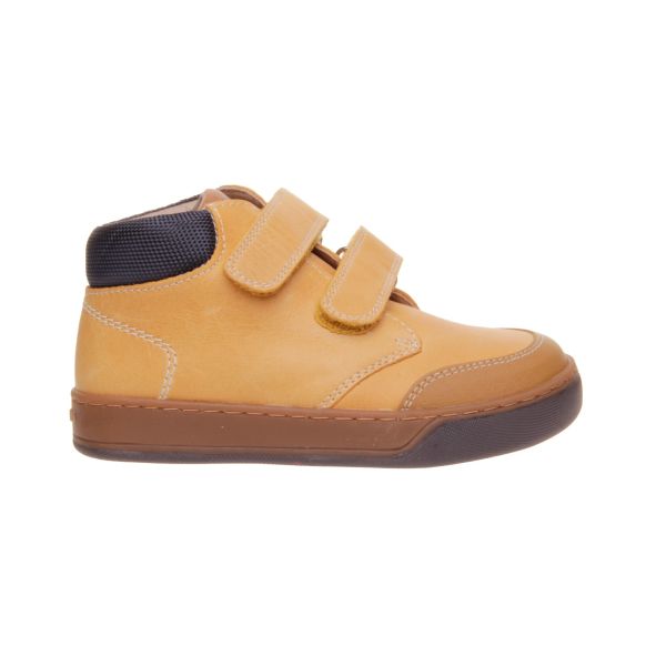 BOTA NIÑO BIOMECANICS CON VELCRO Y PUNTERA REFORZADA