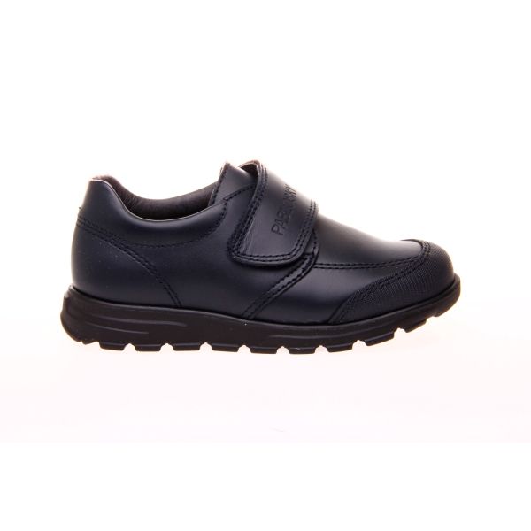 BLUCHER COLEGIAL NIÑO PABLOSKY CON VELCRO Y PUNTERA REFORZADA