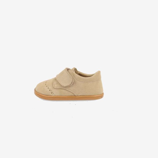 Zapato Blanditos niño vestir en ante camel.